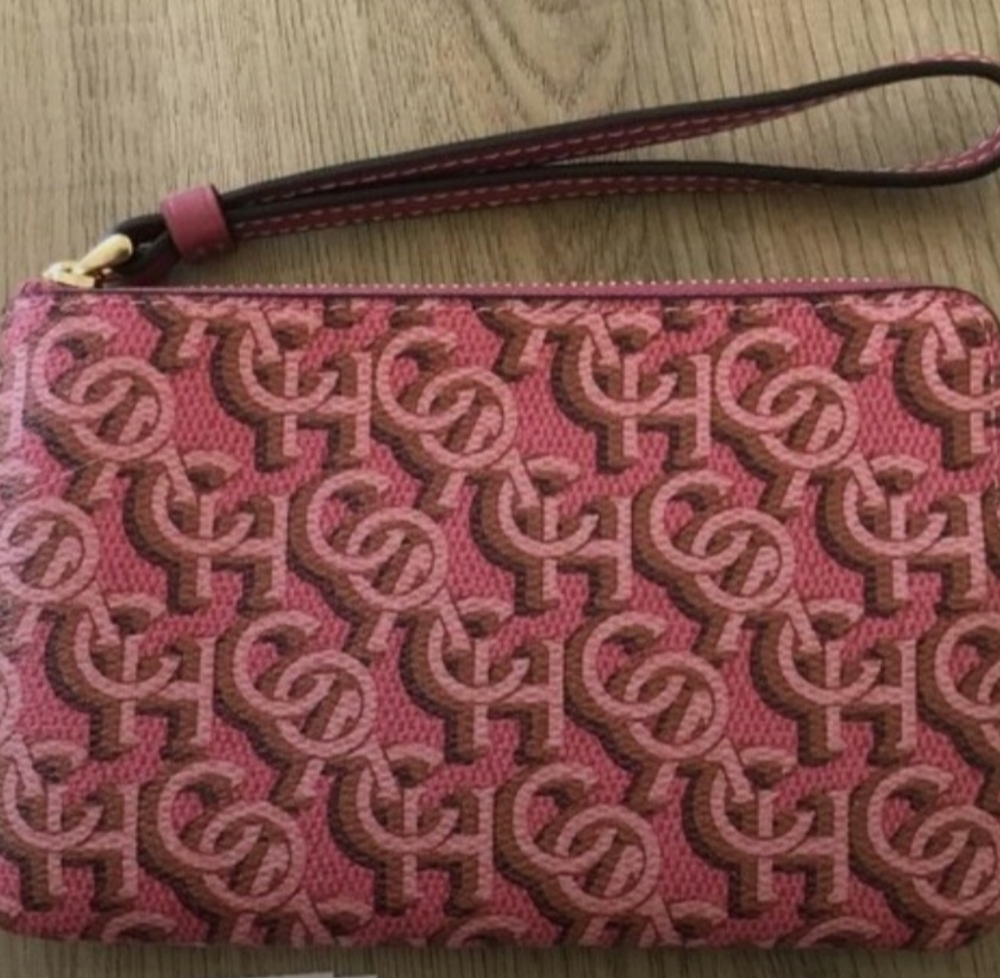 Coach Wristlet- Pink Patterned